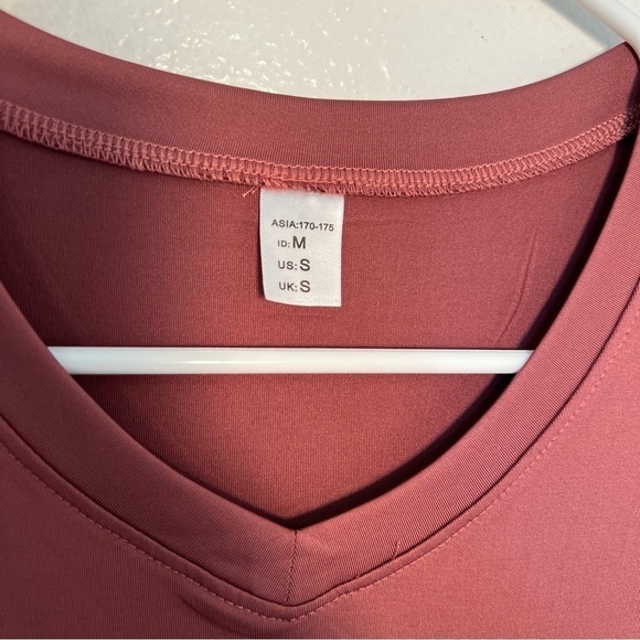 Long Sleeve Athletic Top V-Neck Mauve Pink - Picture 5 of 8